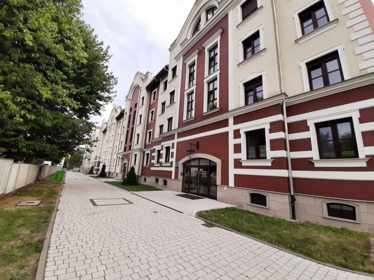 Apartamenty Lubin - Kamieniczka W Centrum المظهر الخارجي الصورة